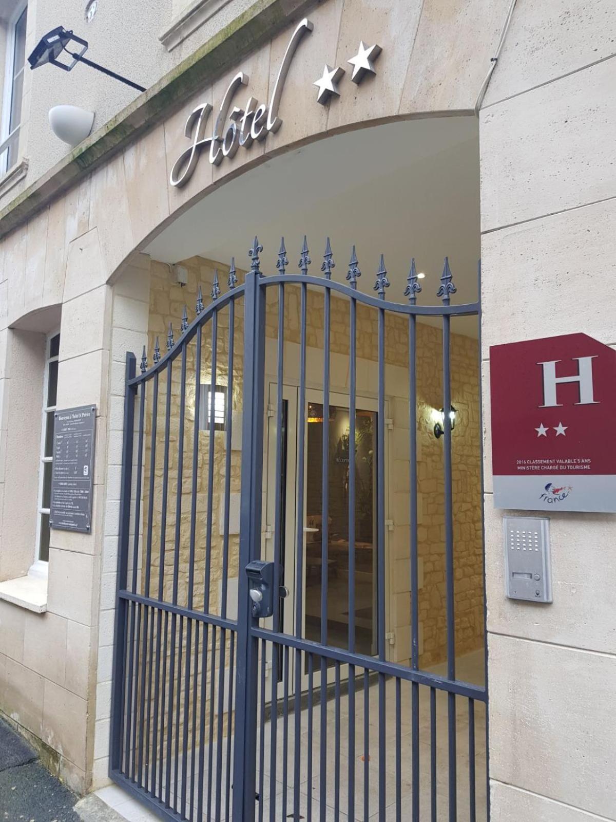 Hotel Le Saint Patrice بايو المظهر الخارجي الصورة