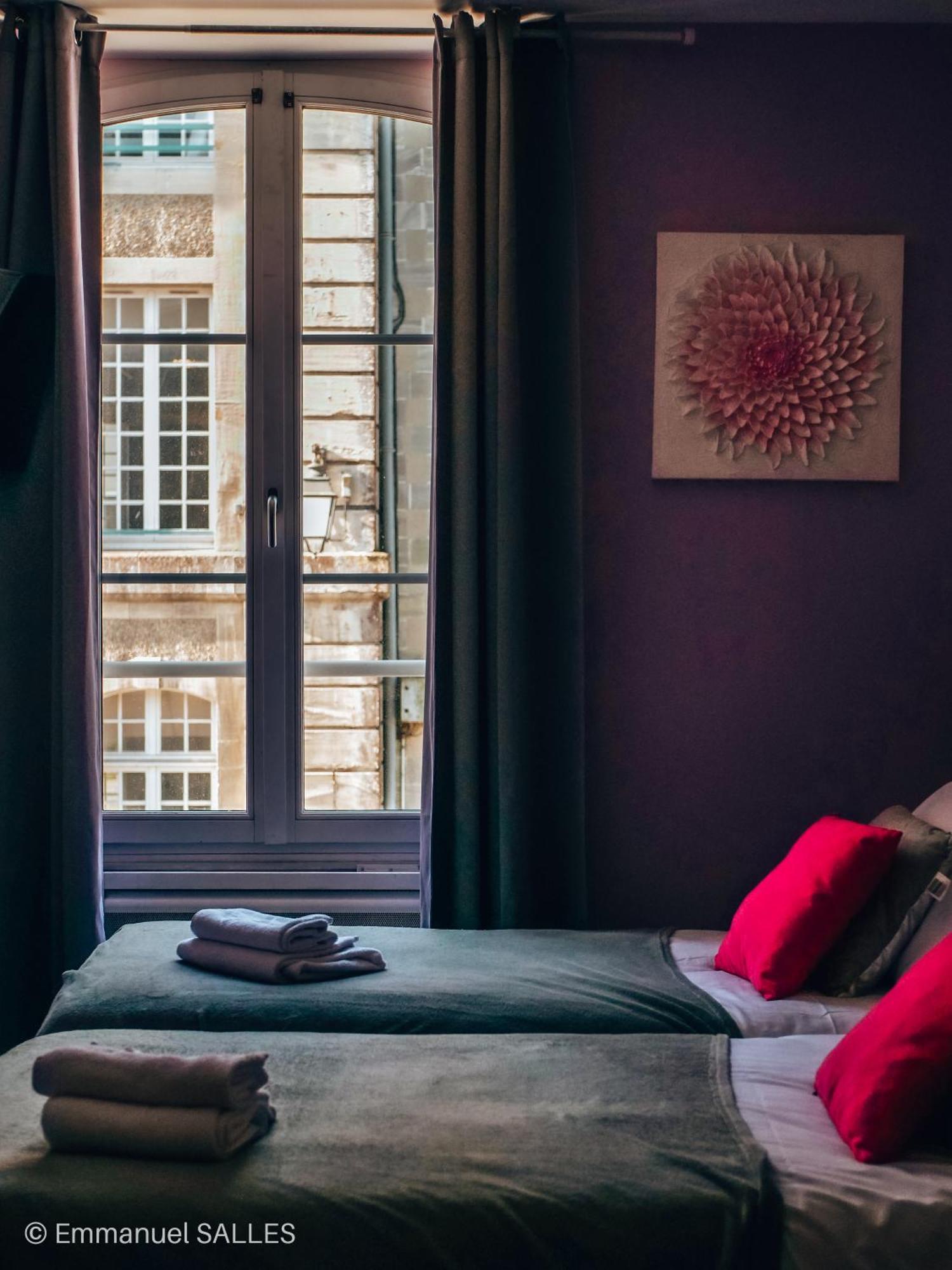 Hotel Le Saint Patrice بايو المظهر الخارجي الصورة